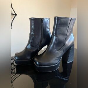Black platform faux leather boots